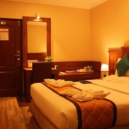 Hotel Noor Empire International Kormangala Μπανγκαλόρ Εξωτερικό φωτογραφία