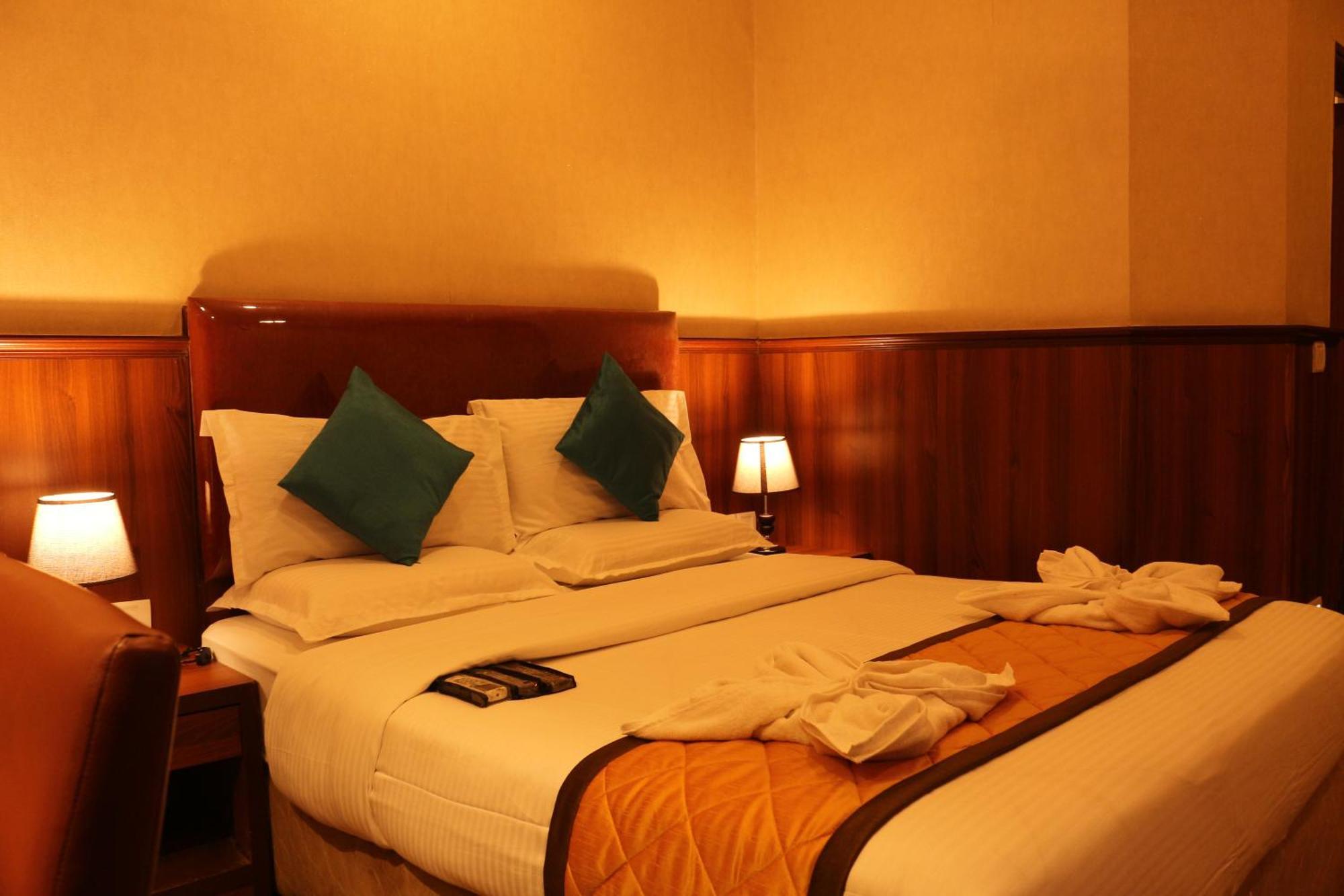 Hotel Noor Empire International Kormangala Μπανγκαλόρ Εξωτερικό φωτογραφία