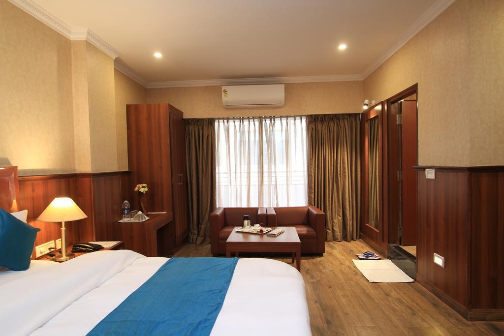 Hotel Noor Empire International Kormangala Μπανγκαλόρ Εξωτερικό φωτογραφία